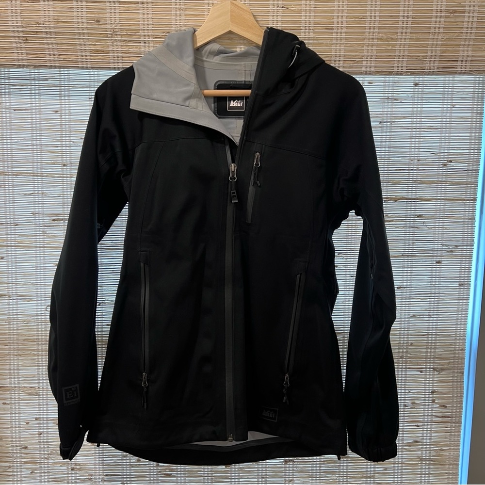 REI Women’s Weatherproof Hooded Jacket